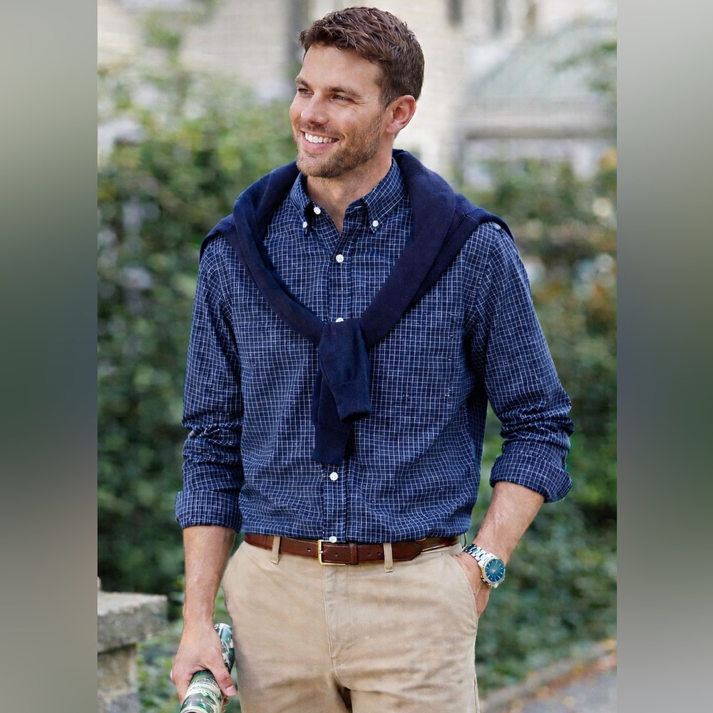 L.L.Bean Slightly Fitted Navy Grid Button Down Shirt Men’s Large Cotton